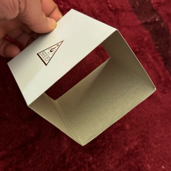 Four Brand new Guess watch boxes - Picture 9 of 10